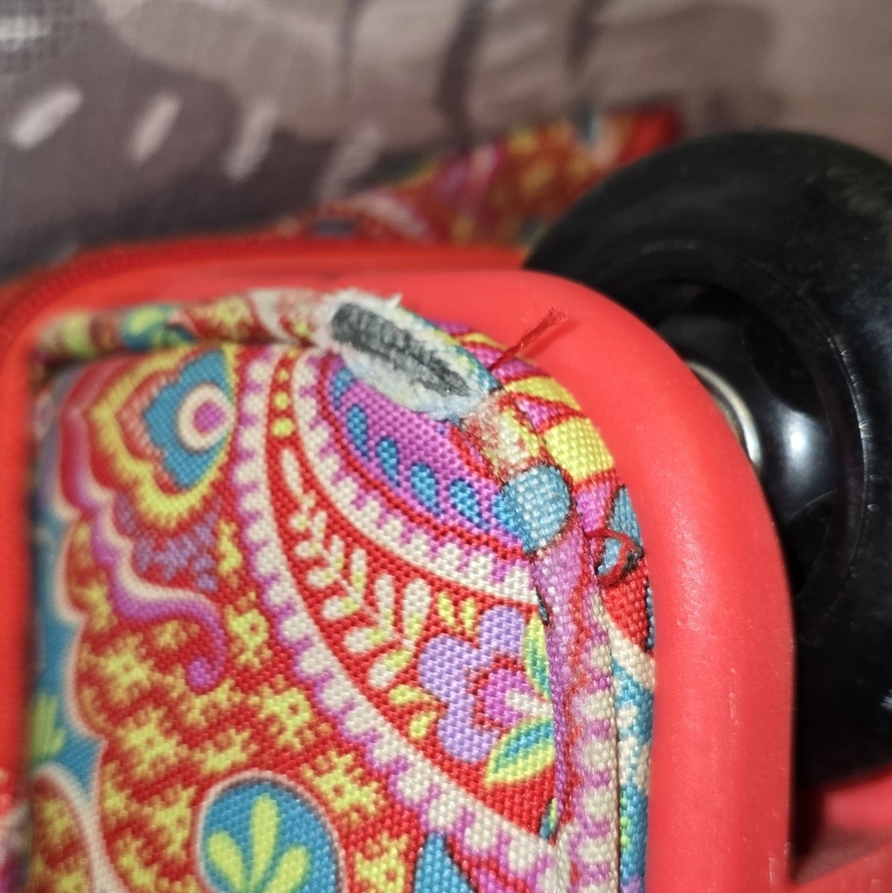 Vera Bradley Colorful Paisley Travel Bag Set - Picture 13 of 14